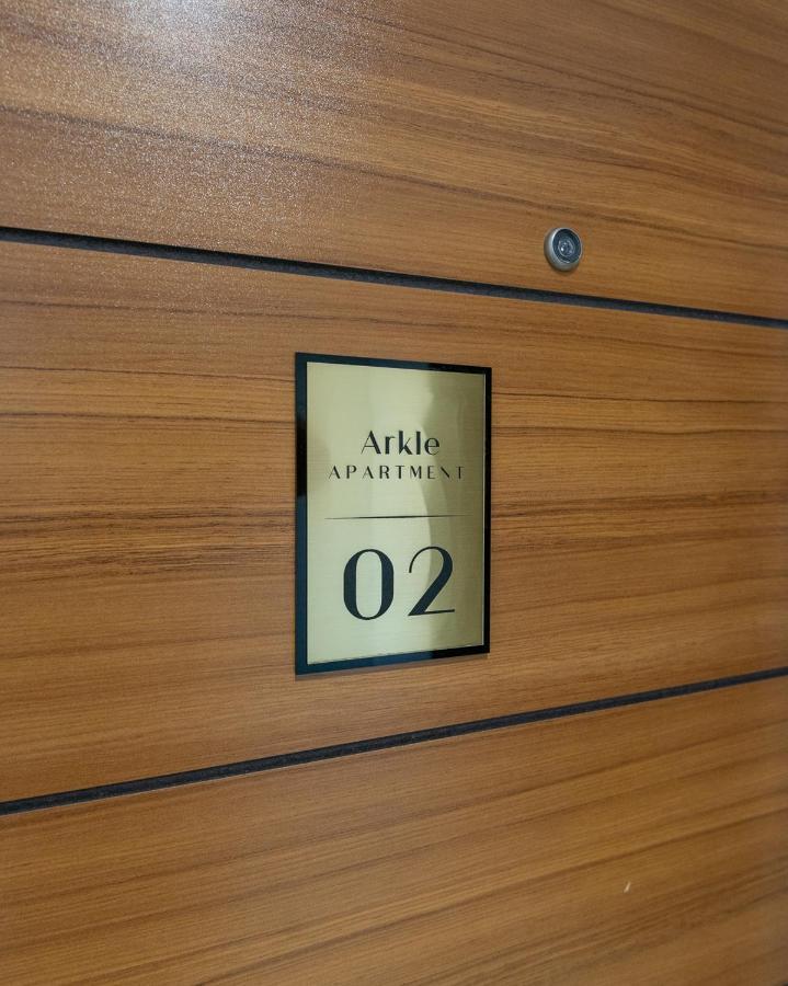 Arkle Apartment 3 Тирана Екстер'єр фото